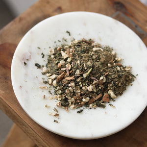 Exhale Detox – dandelion root, milk thistle, nettle, peppermint, cinnamon, liquorice