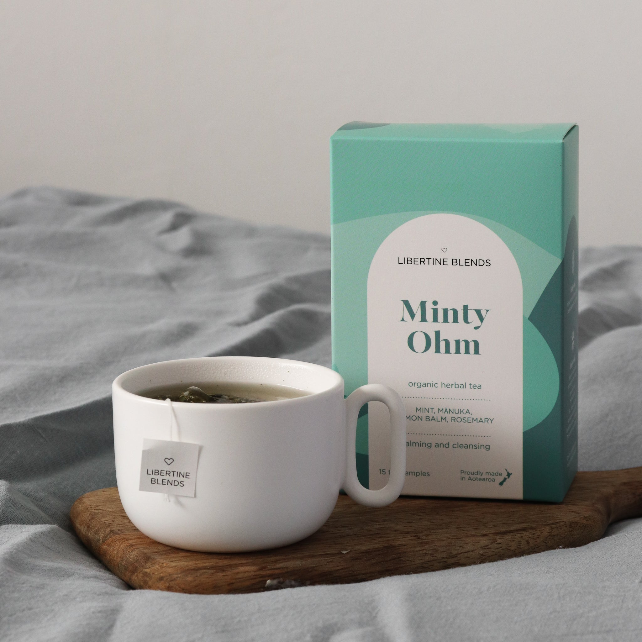 Minty Ohm – mint, mānuka, lemon balm, rosemary